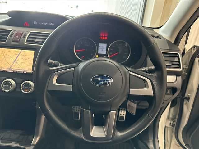 SUBARU FORESTER 2015