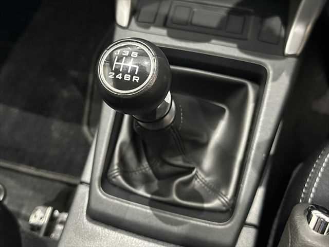 SUBARU FORESTER 2015