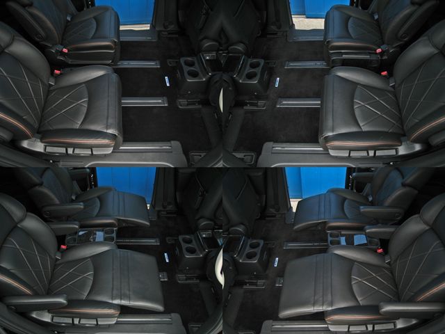 NISSAN ELGRAND  4WD 2016