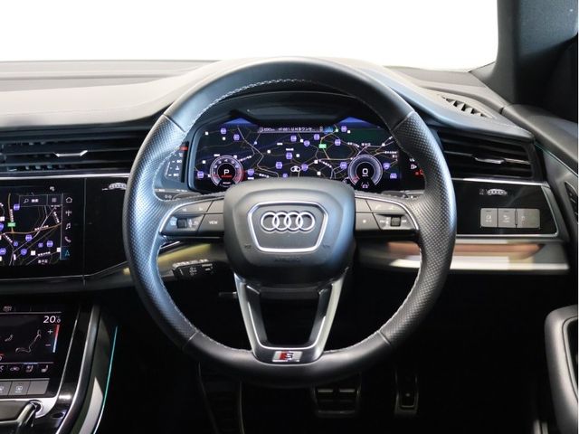 AUDI AUDI Q8 2022