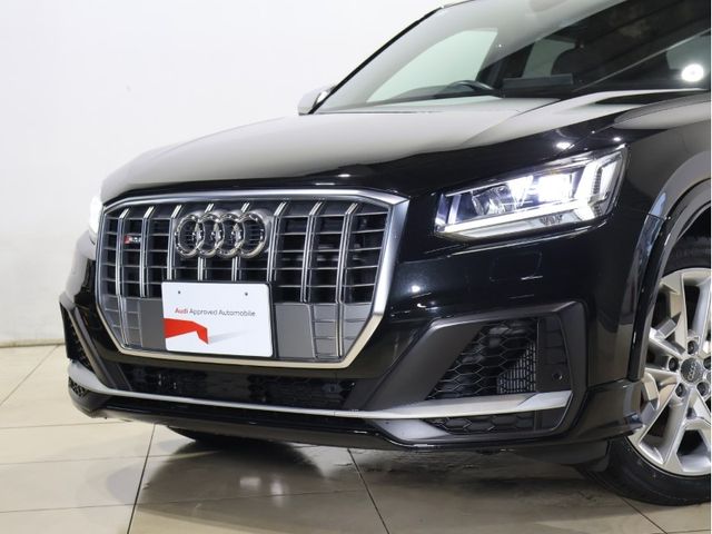 AUDI AUDI SQ2 2020