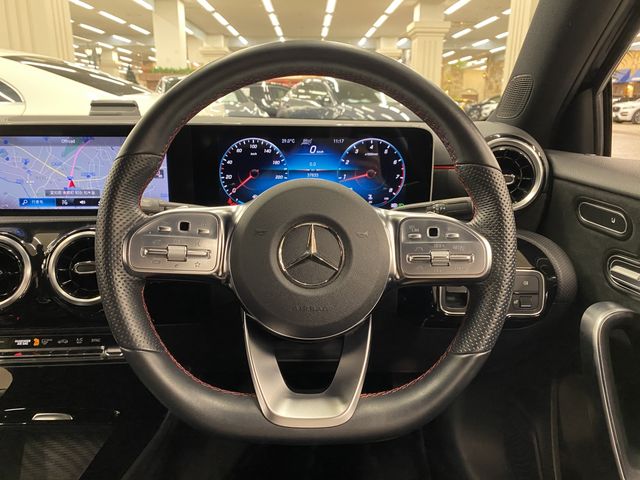 MERCEDES BENZ MERCEDES BENZ A class 2020