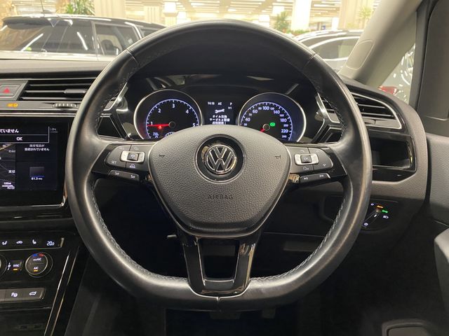 VOLKSWAGEN VOLKSWAGEN GOLF TOURAN 2018