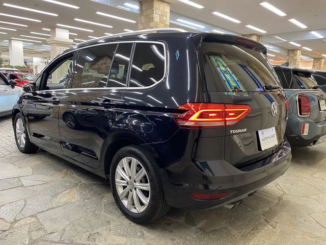 VOLKSWAGEN VOLKSWAGEN GOLF TOURAN 2018