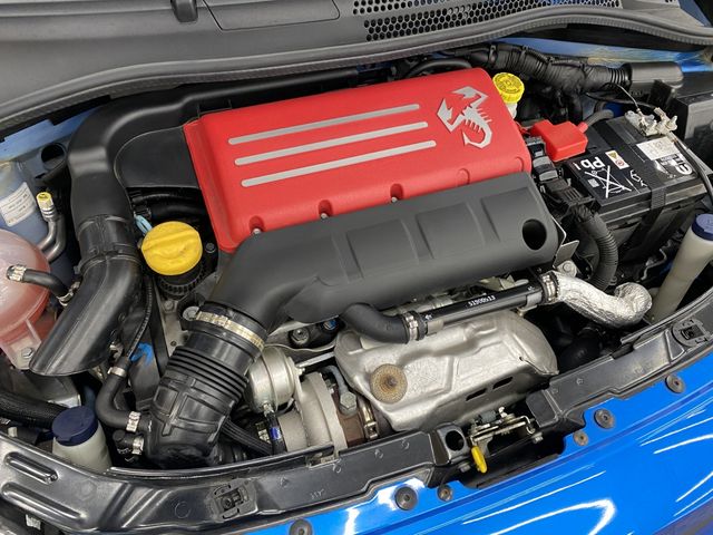 FIAT ABARTH 695 2023