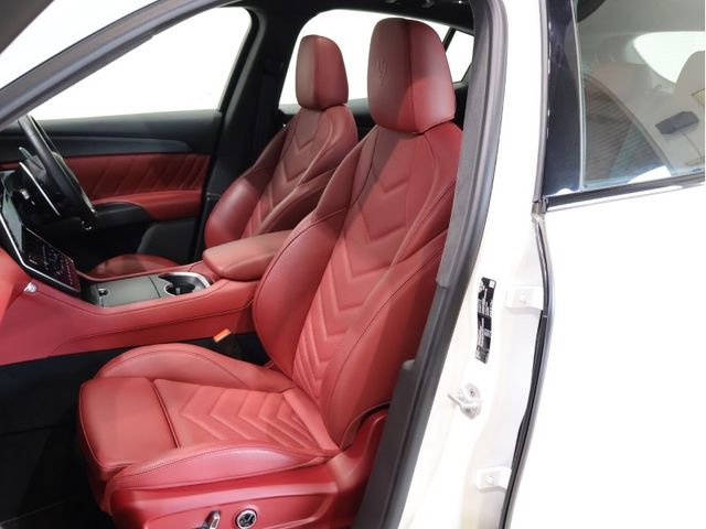 MASERATI MASERATI Grecale 2024