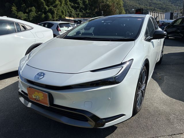 TOYOTA PRIUS 4WD 2023