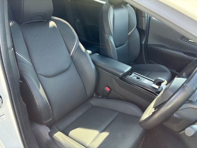 TOYOTA PRIUS 4WD 2023