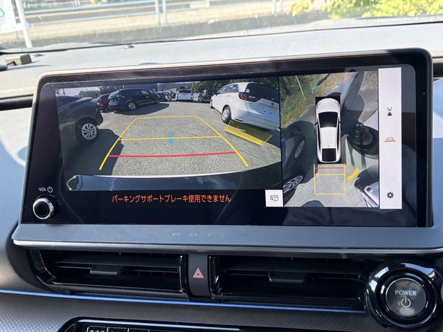 TOYOTA PRIUS 4WD 2023