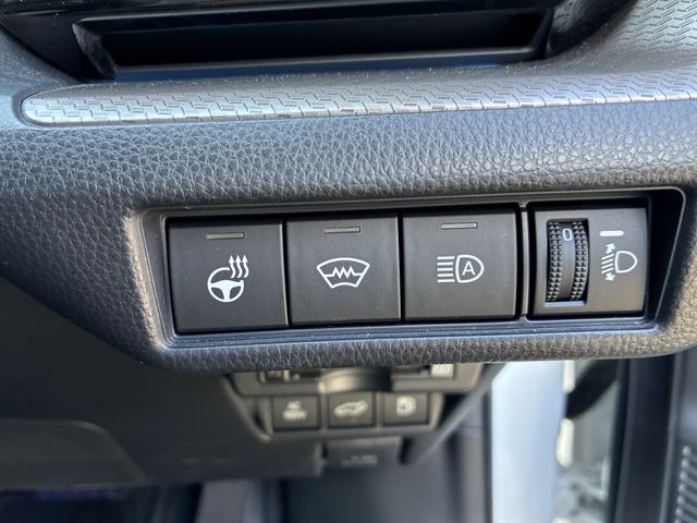 TOYOTA PRIUS 4WD 2023