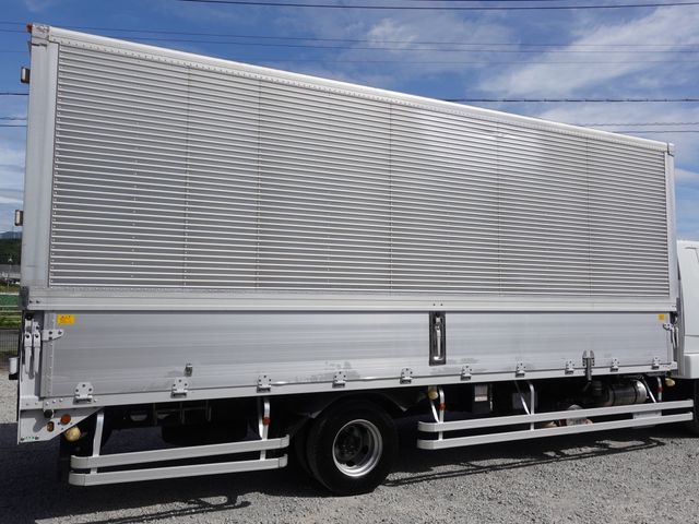 MITSUBISHI FUSOU FIGHTER 2013