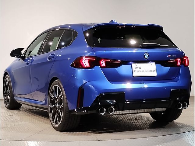 BMW BMW 1series 2024