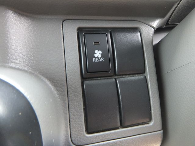 SUZUKI EVERY van 4WD 2018