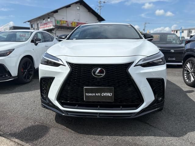 TOYOTA LEXUS NX350h AWD 2024