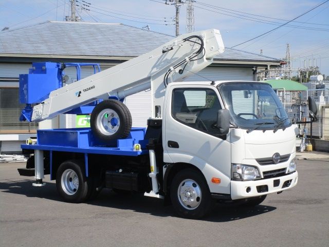 HINO DUTRO 2018