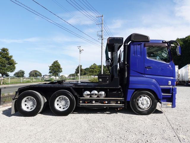 MITSUBISHI FUSOU SUPER GREAT 2014