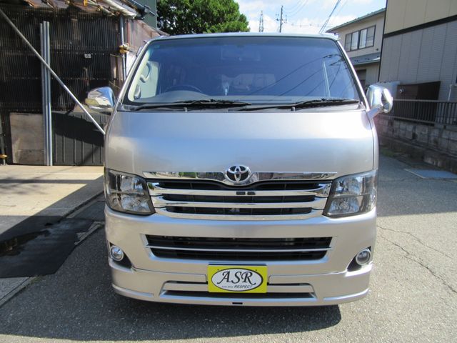 TOYOTA HIACE van 4WD 2004