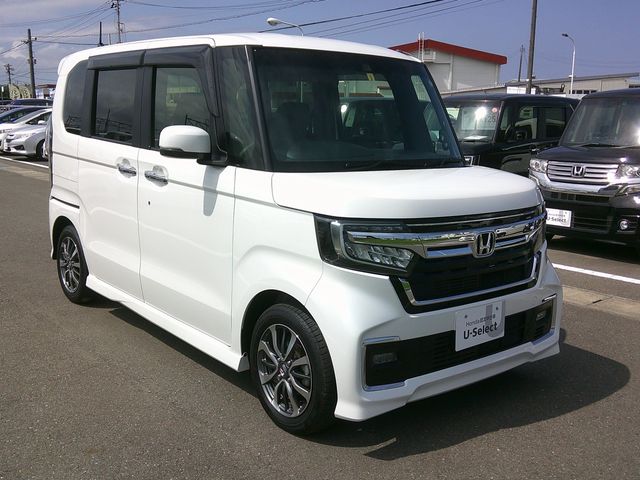 HONDA N BOX CUSTOM 2023