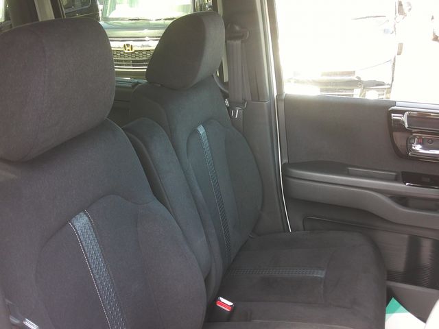 HONDA N BOX CUSTOM 2023