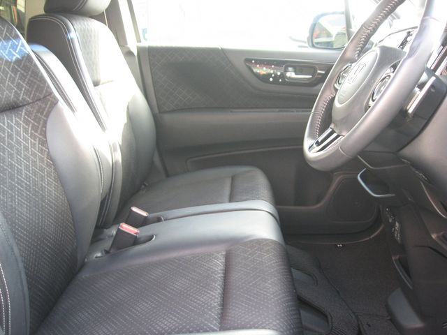 HONDA N-WGN CUSTOM 2017