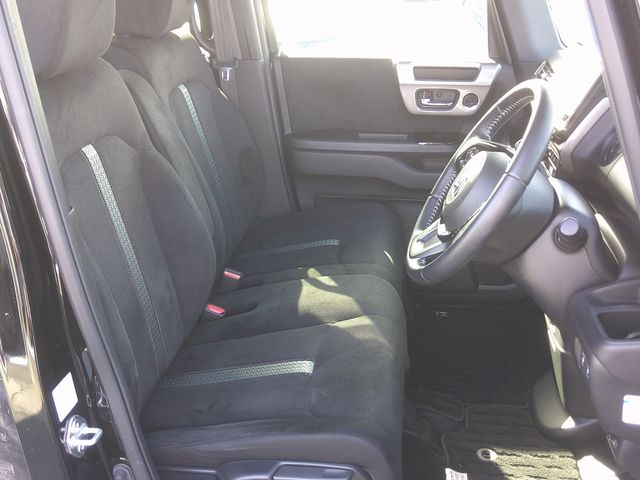 HONDA N BOX CUSTOM 2022