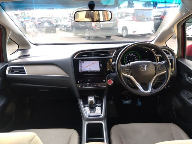 HONDA SHUTTLE HYBRID 4WD 2018