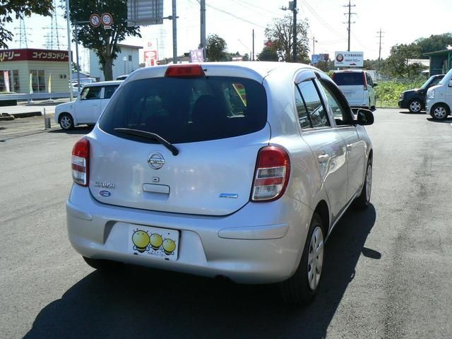 NISSAN MARCH 2011