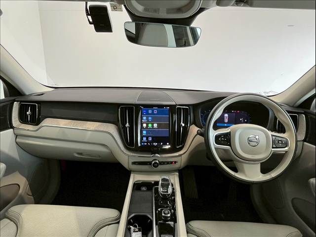 VOLVO VOLVO XC60 2022