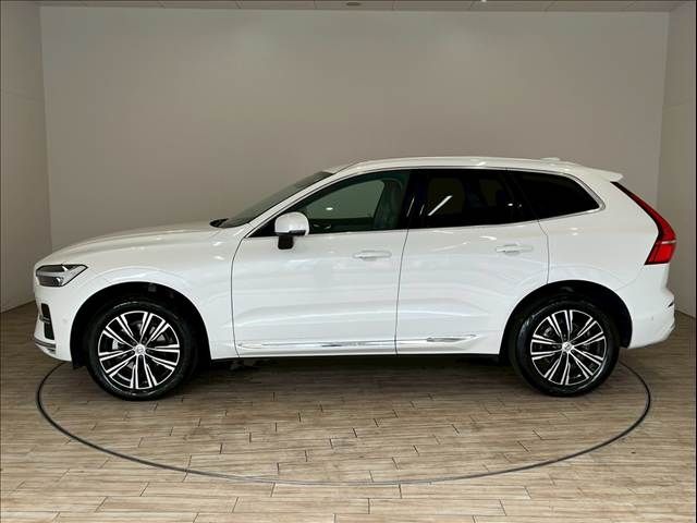 VOLVO VOLVO XC60 2022