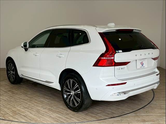 VOLVO VOLVO XC60 2022