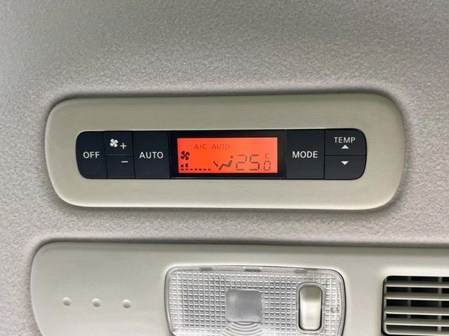 NISSAN SERENA  S-HYBRID 2014