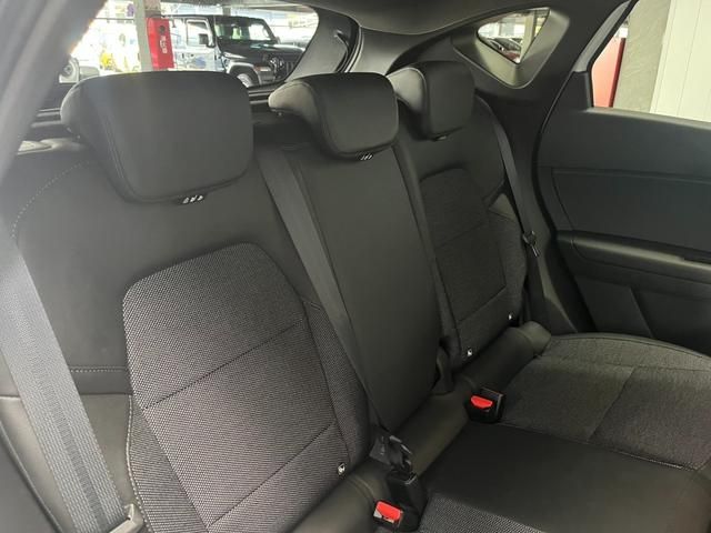 RENAULT RENAULT CAPTUR 2023