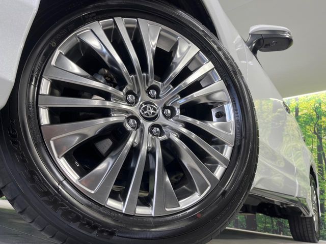 TOYOTA HARRIER HYBRID 2023