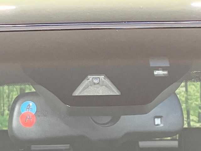 TOYOTA HARRIER 2WD 2015