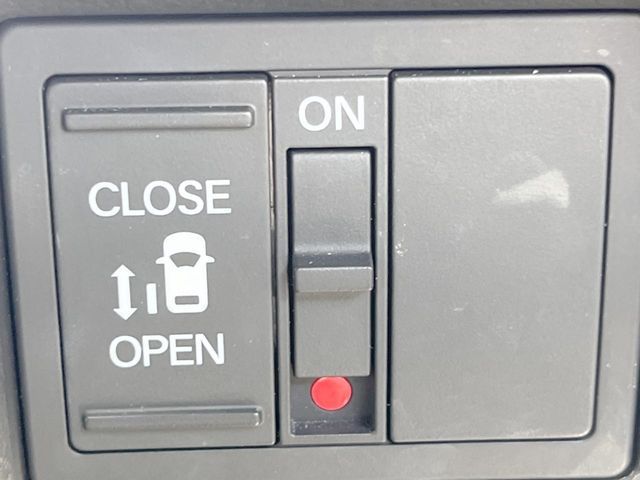 HONDA N BOX CUSTOM 2020