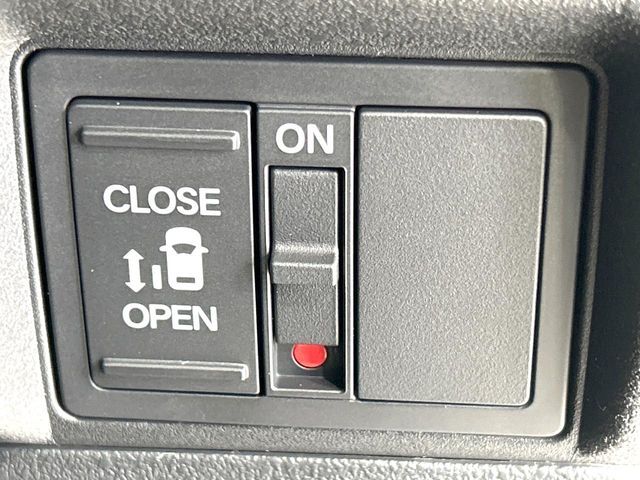 HONDA N BOX CUSTOM 2025