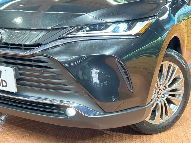 TOYOTA HARRIER HYBRID 2023