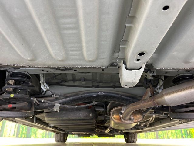 TOYOTA VOXY HYBRID 2018