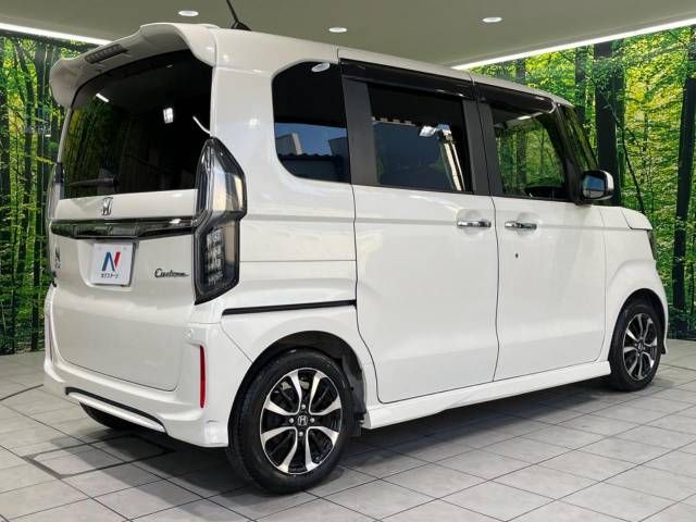 HONDA N BOX CUSTOM 2018