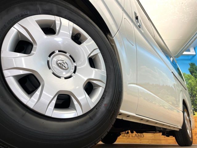 TOYOTA HIACE van 2WD 2021