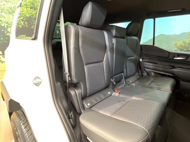 TOYOTA LANDCRUISER 250 2024