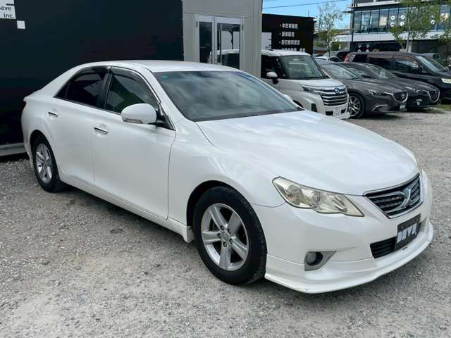 TOYOTA MARK X 2010
