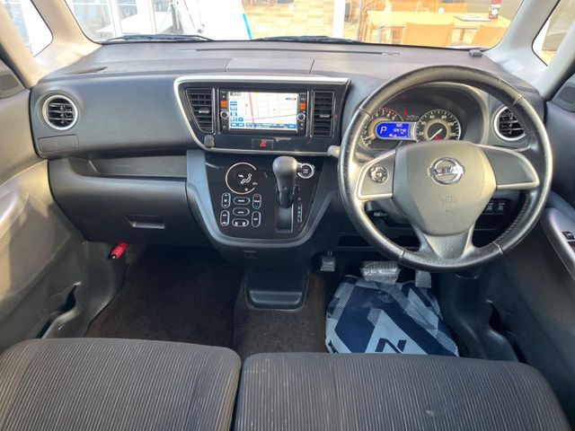 NISSAN DAYZ ROOX 2014