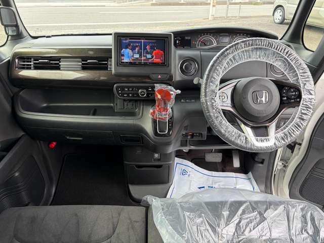 HONDA N BOX CUSTOM 2020