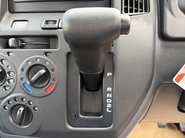 TOYOTA TOWNACE van 2WD 2025