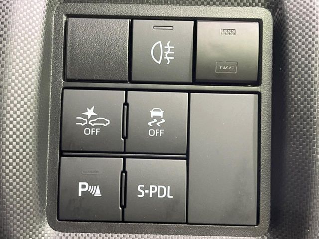 TOYOTA RAIZE HYBRID 2022