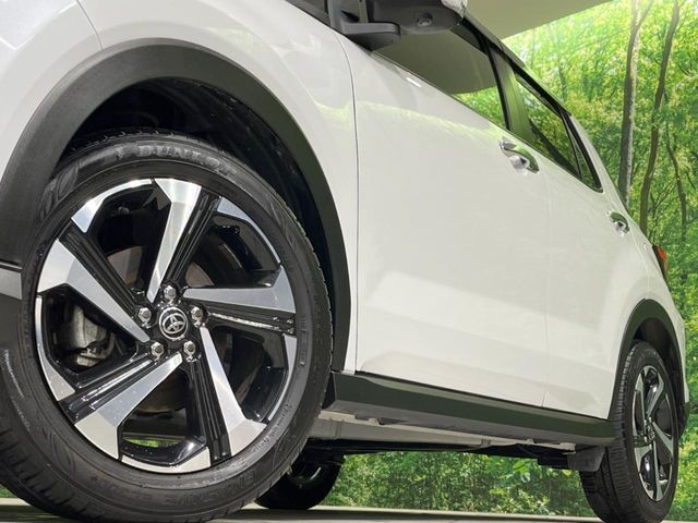 TOYOTA RAIZE HYBRID 2022