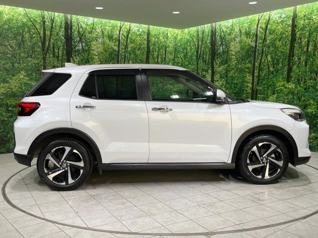 TOYOTA RAIZE HYBRID 2022