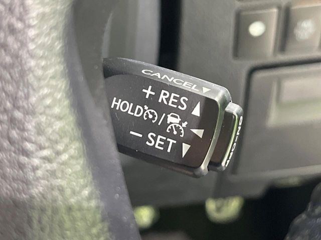 TOYOTA ALPHARD 4WD 2018