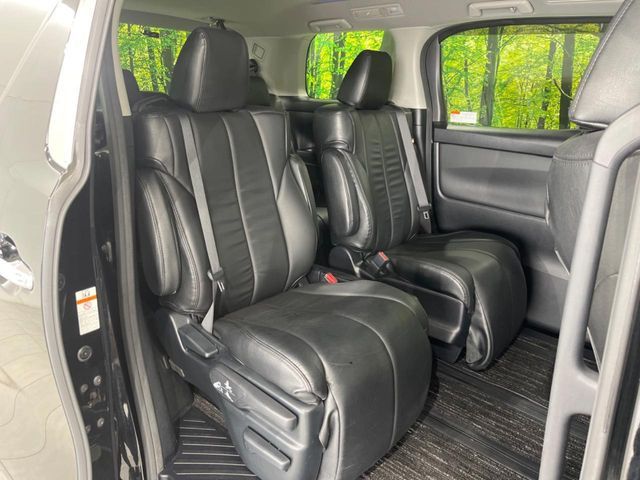TOYOTA ALPHARD 4WD 2018